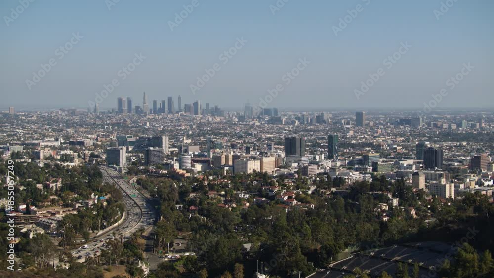 LA View of 6 LA View of 6
