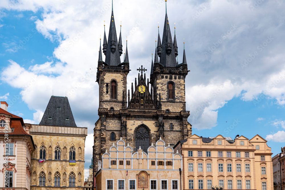 View of the buildings around the old town square in Praga View of the buildings around the old town square in Praga