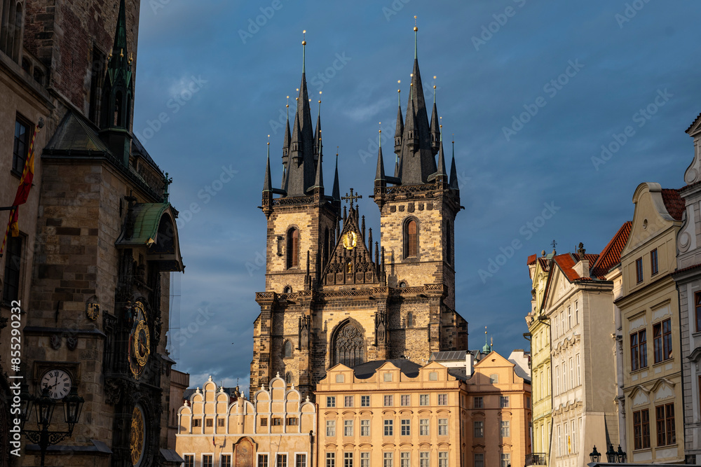 View of the buildings around the old town square in Praga View of the buildings around the old town square in Praga