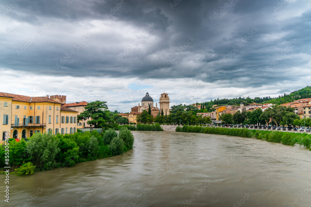 Verona Verona