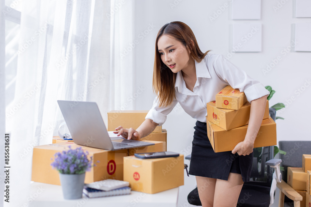 Pretty Asian sme business woman working Custom Ecommerce Packaging leading supplier of custom packaging. create a personalised experience, fast production SME and competitive pricing
Pretty Asian sme business woman working Custom Ecommerce Packaging leading supplier of custom packaging. create a personalised experience, fast production SME and competitive pricing