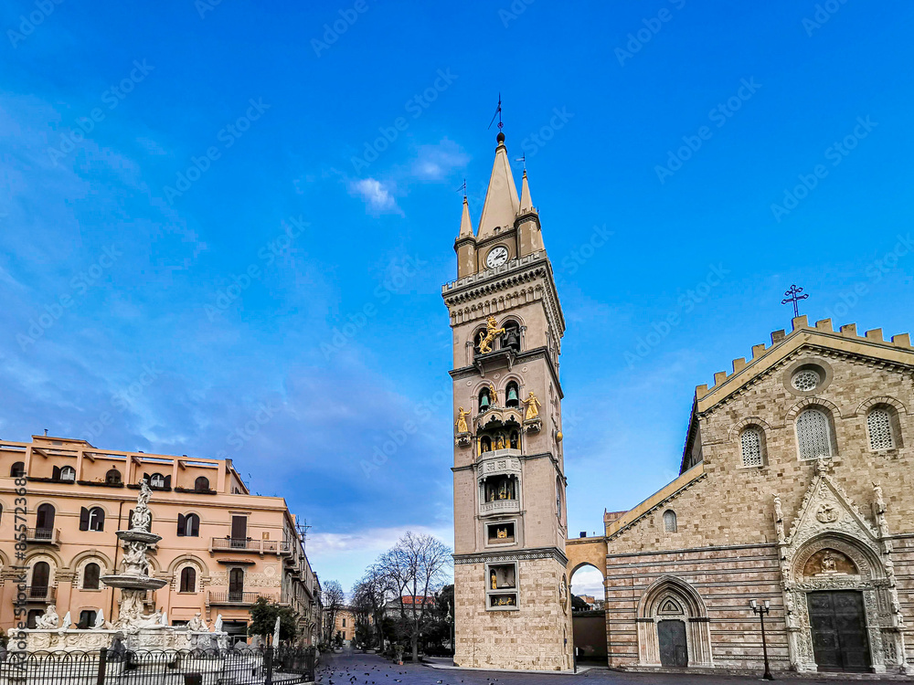 Fototapeta premium Street view of downtown in Catania, Italy 
