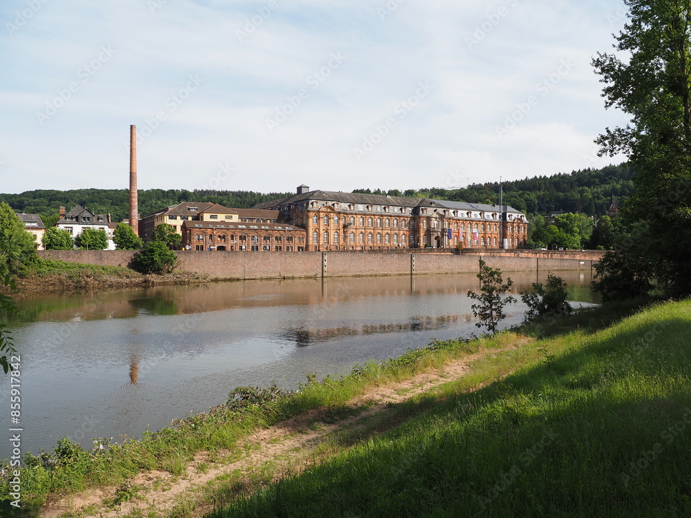 Mettlach - Ehemalige Benediktinerabtei mit altem Abteipark