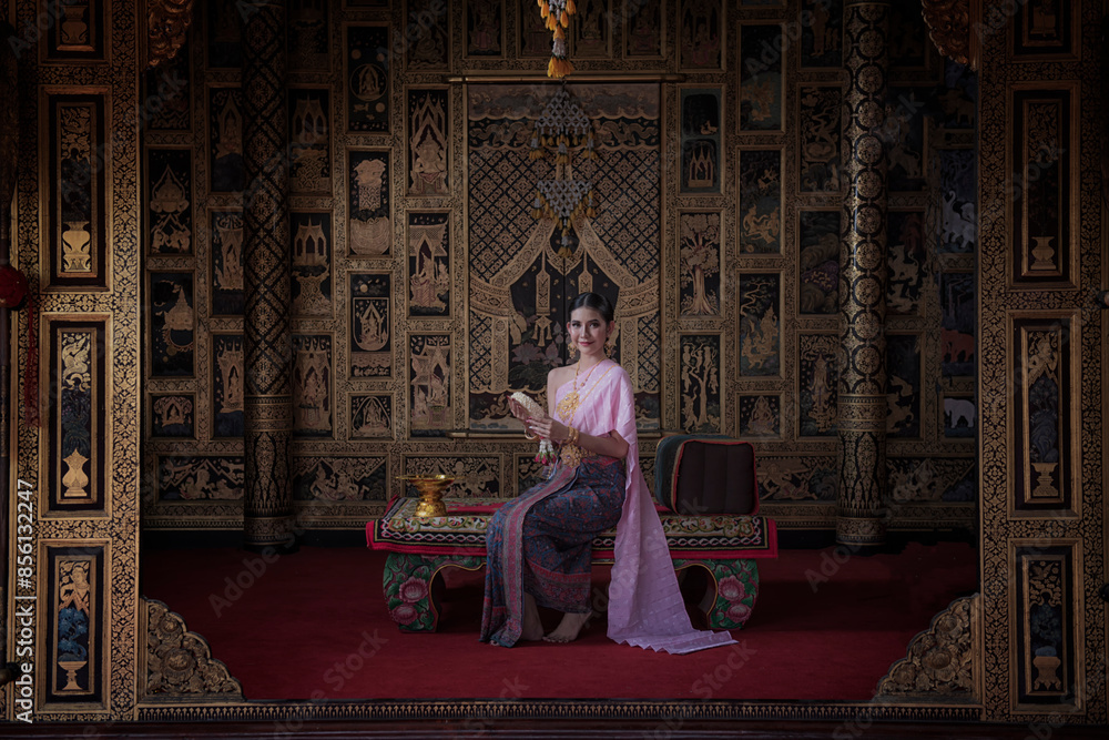 Portrait women in Thai traditional clothing. Thai traditional in Ayutthaya Thailand. Thai model portrait Portrait women in Thai traditional clothing. Thai traditional in Ayutthaya Thailand. Thai model portrait