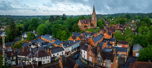 Tableau sur toile Sunrise view of Lyndhurst, a large village and civil parish situated in the New