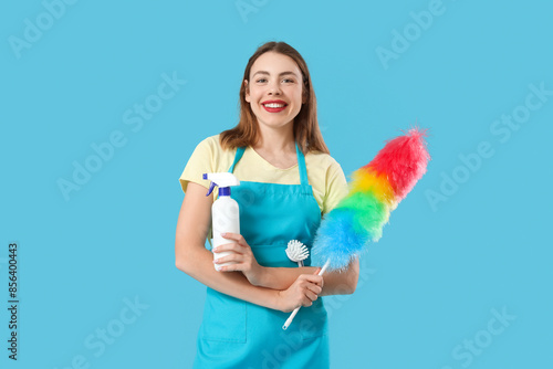 Smiling young woman in a bl...