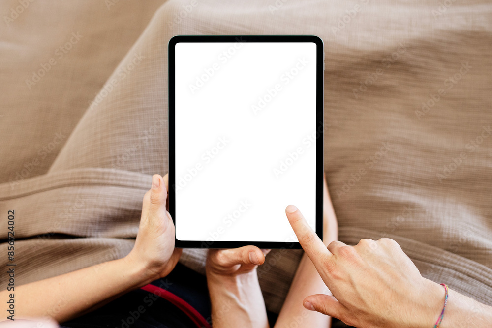 Couple using a tablet screen mockup transparent png Couple using a tablet screen mockup transparent png