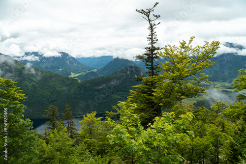 Blick vom Loser auf den Aussee sowie das Ausseerland und den Dachsteingletscher, Salzkammergut, Streiermark, Österreich im Sommer photo