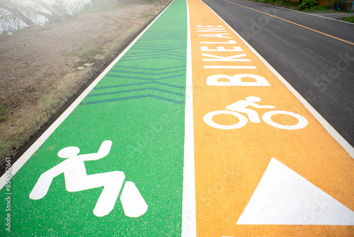 Bicycle symbol on public roads.