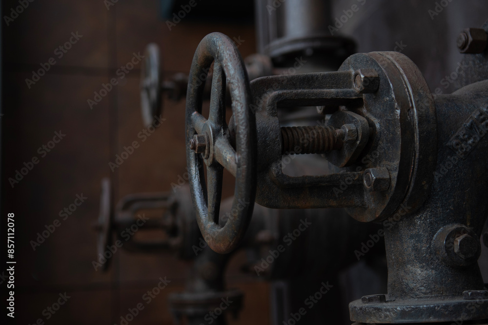 Fabryka Norblina, stare zawory, zawór, zamknięcie, hydraulika, vintage, zabytek Fabryka Norblina, stare zawory, zawór, zamknięcie, hydraulika, vintage, zabytek