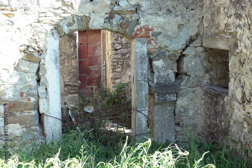 Altes Haus in Buzet, Kroatien photo