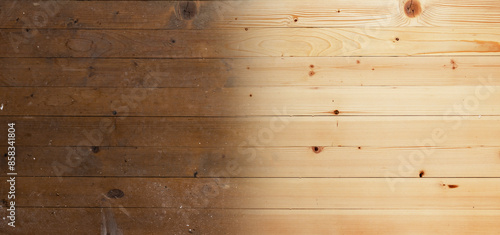 Alter Holzfussboden und Nuer Holzfussboden