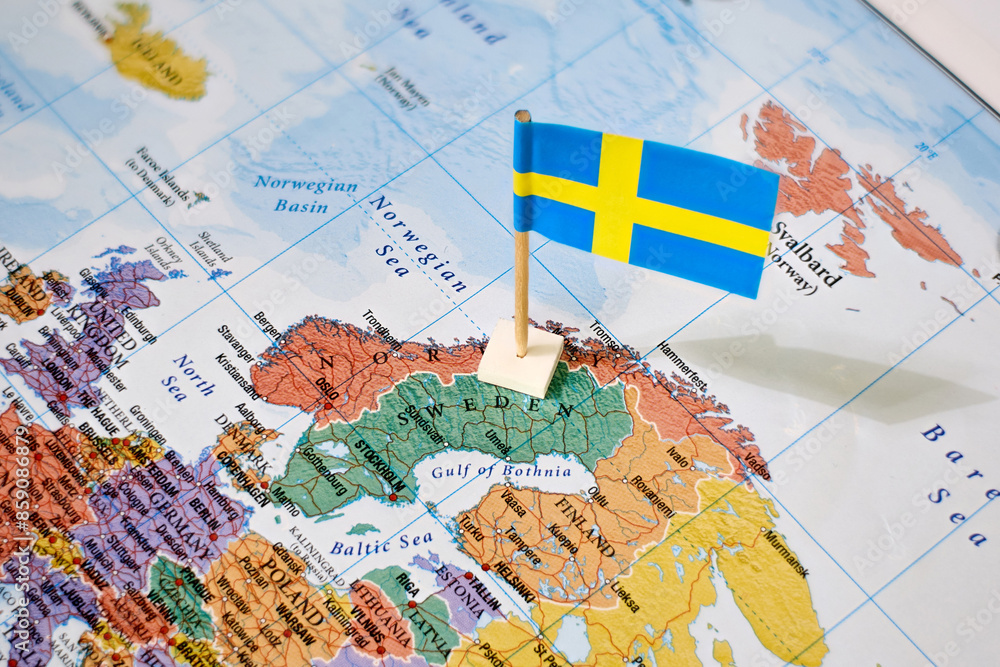 Naklejka premium Sweden on world map with flag