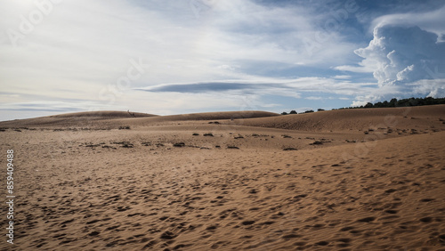 Canvastavla The sand dunes in Mui Ne in Southern Vietnam