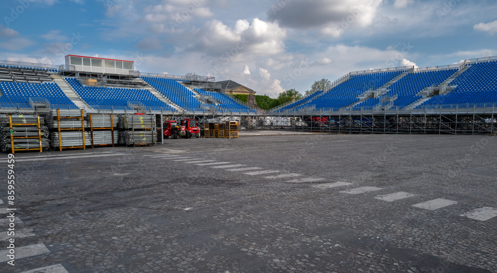 La place de la concorde en travaux pour accueillir les épreuves des Jeux Olympiques Paris 2024 en France La place de la concorde en travaux pour accueillir les épreuves des Jeux Olympiques Paris 2024 en France