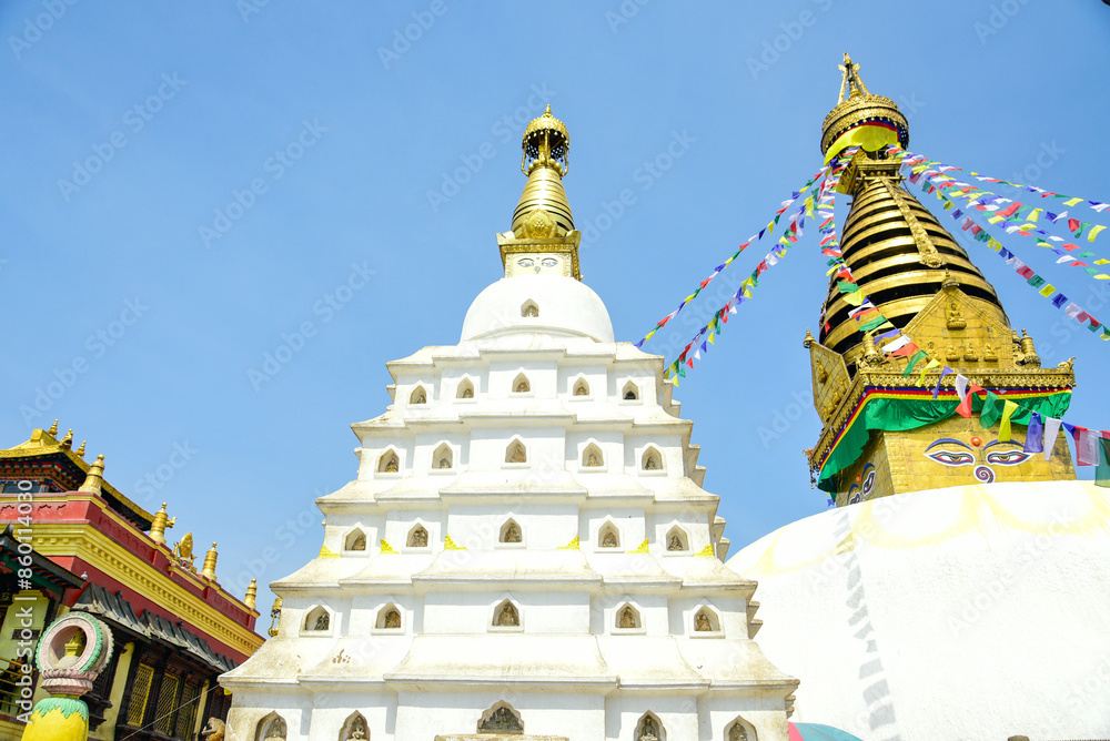 ネパールの首都カトマンズにあるスワヤンブナートのとても美しい風景Very beautiful scenery of Swayambhunath in Kathmandu, the capital of Nepal ネパールの首都カトマンズにあるスワヤンブナートのとても美しい風景Very beautiful scenery of Swayambhunath in Kathmandu, the capital of Nepal