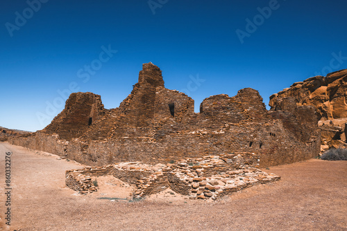 Принти на полотні Native american ruins in chaco canyon historical monument