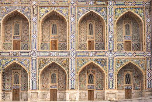 Front of Medersa Tilla-Qari, details, in the city of Samarcande, Uzbekistan photo