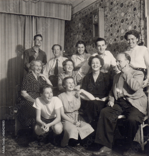 OLD PHOTO WITH GROUP OF PEOPLE