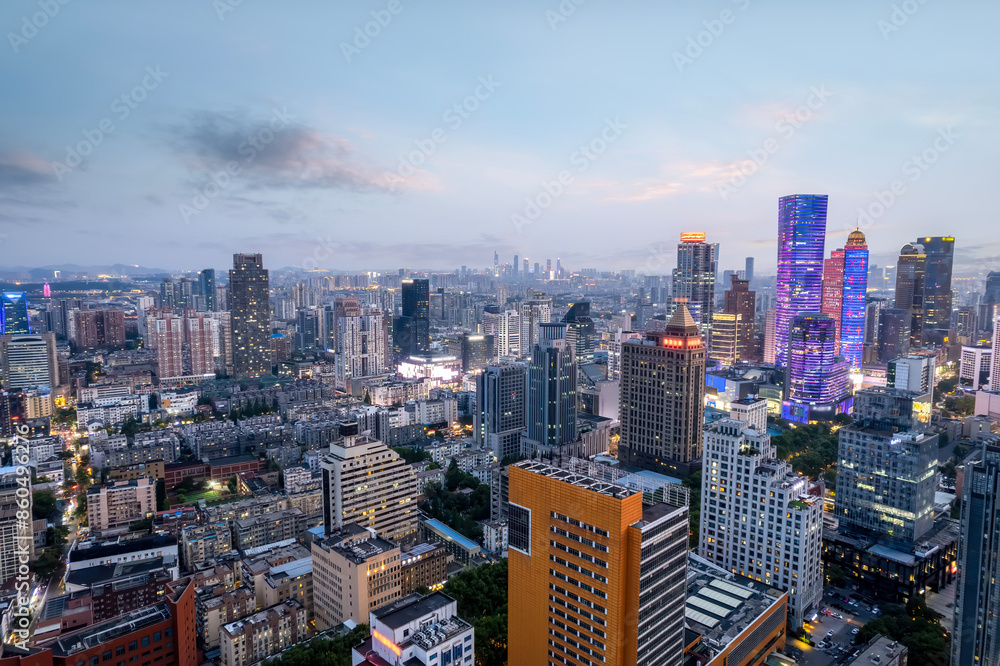 Obraz premium Vibrant Cityscape at Sunset