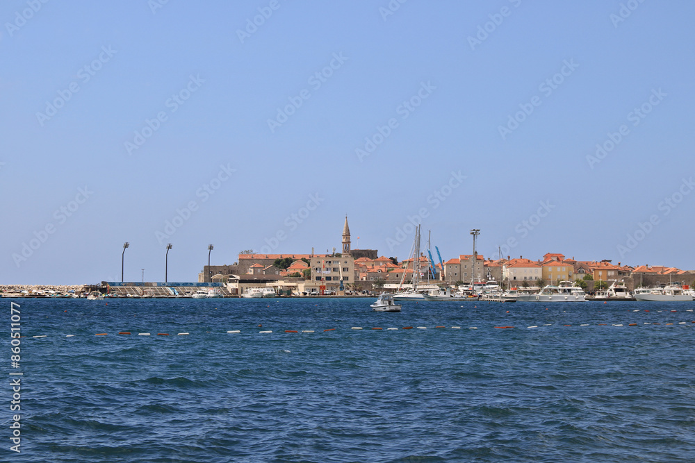 Fototapeta premium Blick auf Budva in Montenegro