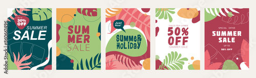 Summer sale cover brochure set in trendy flat design. Summertime banner templates with decorative palm tree leaves and simple contour jungle plants with shopping promotion offers. Vector illustration.