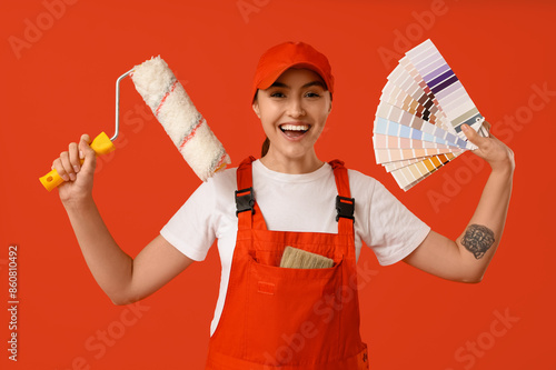 Female painter with color p...