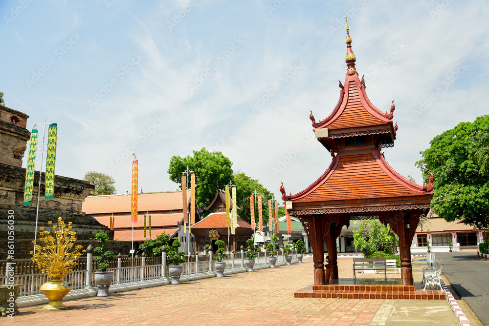 custom made wallpaper toronto digitalタイチェンマイにある寺院の美しい風景