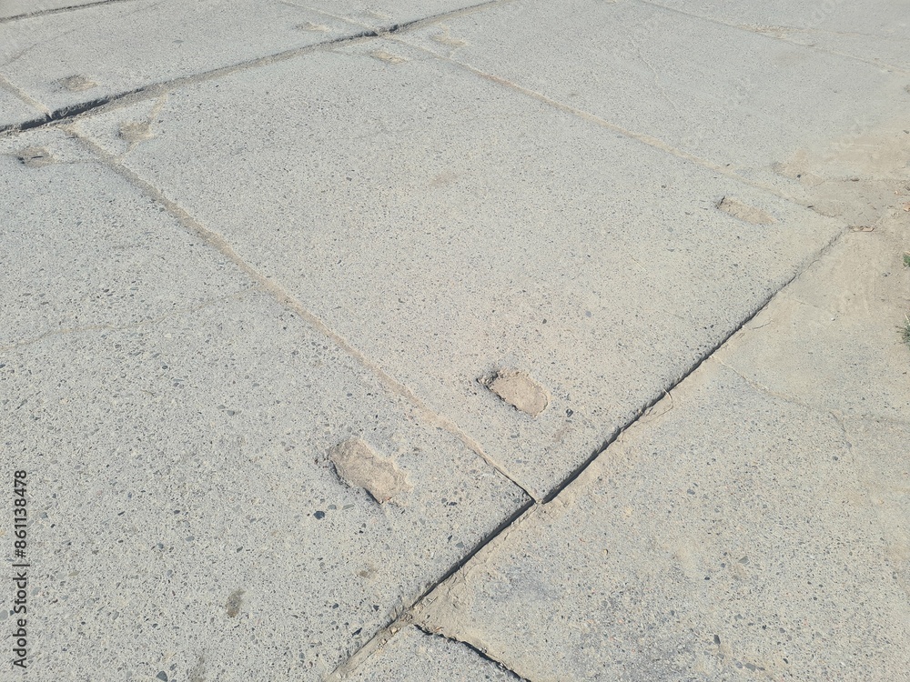 Obraz premium Betonplattenstraße in der DDR aus Sowjetzeiten für Panzer 4