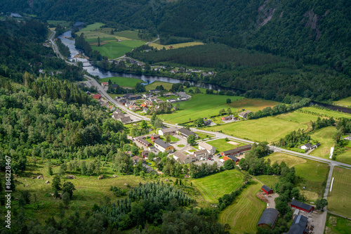 Ørneknipen, Kvås, Lyngdal, Norway