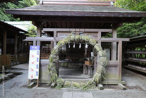 A Japanese shrine in Kamakura City in Kanagawa Prefecture : a scene of the precincts of Kamakura-guu Shrine 　 photo