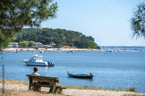 CAP FERRET (Bassin d'Arcachon, France). Vue sur la plage du village de Petit Piquey photo