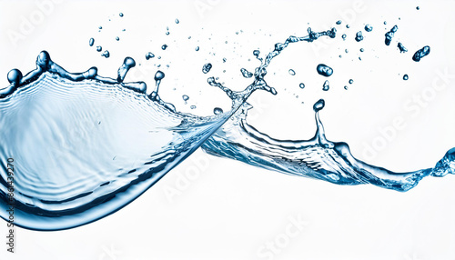 vague d'eau bleu transparent de côté, éclaboussure, goutte, fond blanc