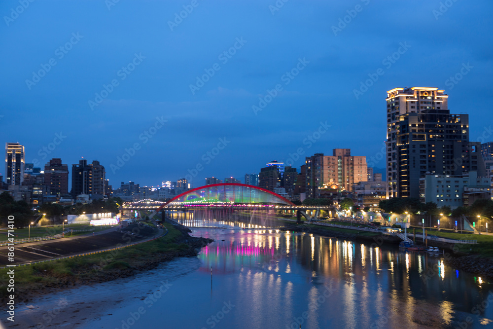 Obraz premium Taipei Water Dance Festival at Rainbow Bridge, Taiwan