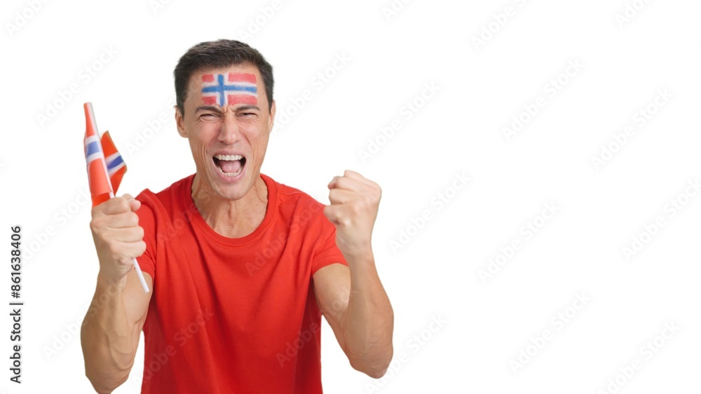 Naklejka premium Man cheering for Norway screaming and waving a national flag