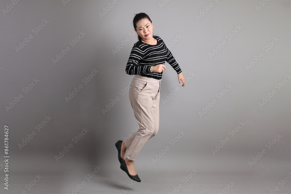 40s Asian Woman 40s Asian Woman