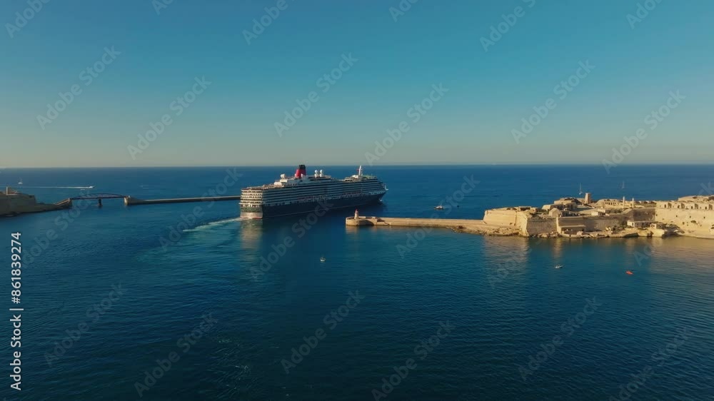 Cruise ship leave Grand harbour in Valletta, Maltese island Cruise ship leave Grand harbour in Valletta, Maltese island