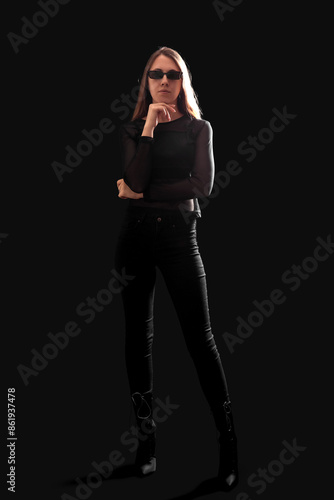 Young woman in sunglasses o...