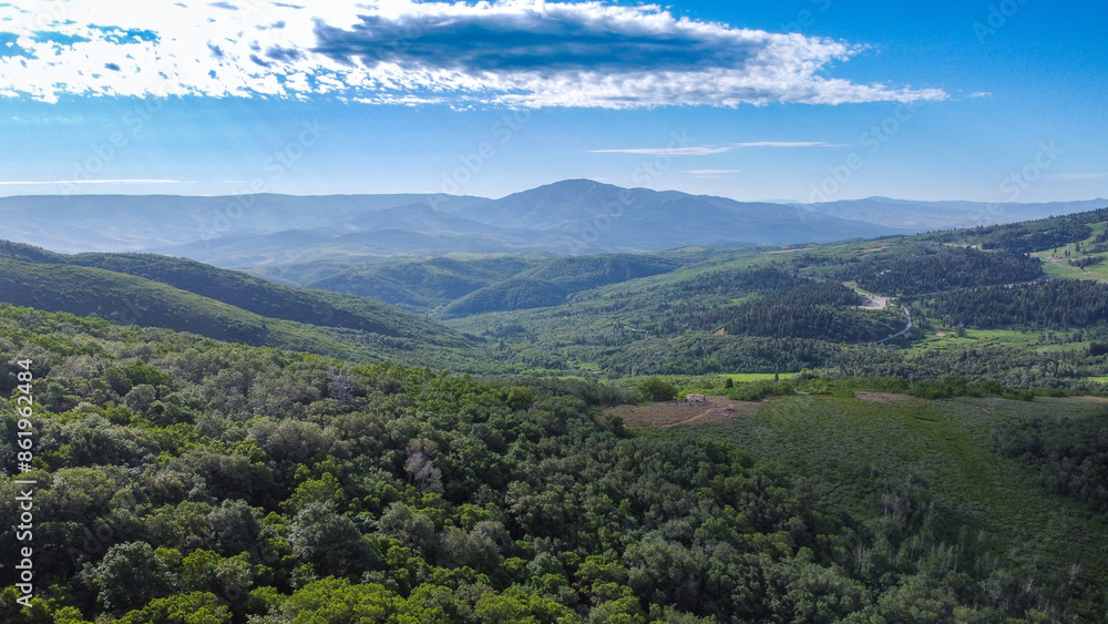 Naklejka premium Summer Hiking views in the Mountains of Snowbasin Huntsville Utah