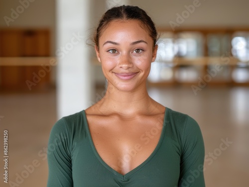 smiling woman in green top Free Download smiling woman in green top - GFXLoad