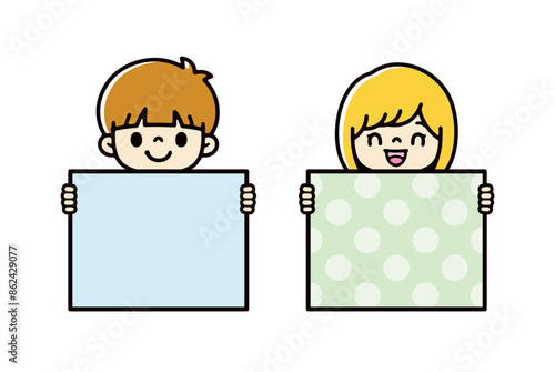 テキスト、バナー、広告用のカラフルなボードを持つ男の子と女の子のイラストセット