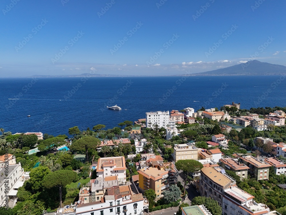 Obraz premium aerial view of Sorrento coast line in the gulf of Naples. Italy