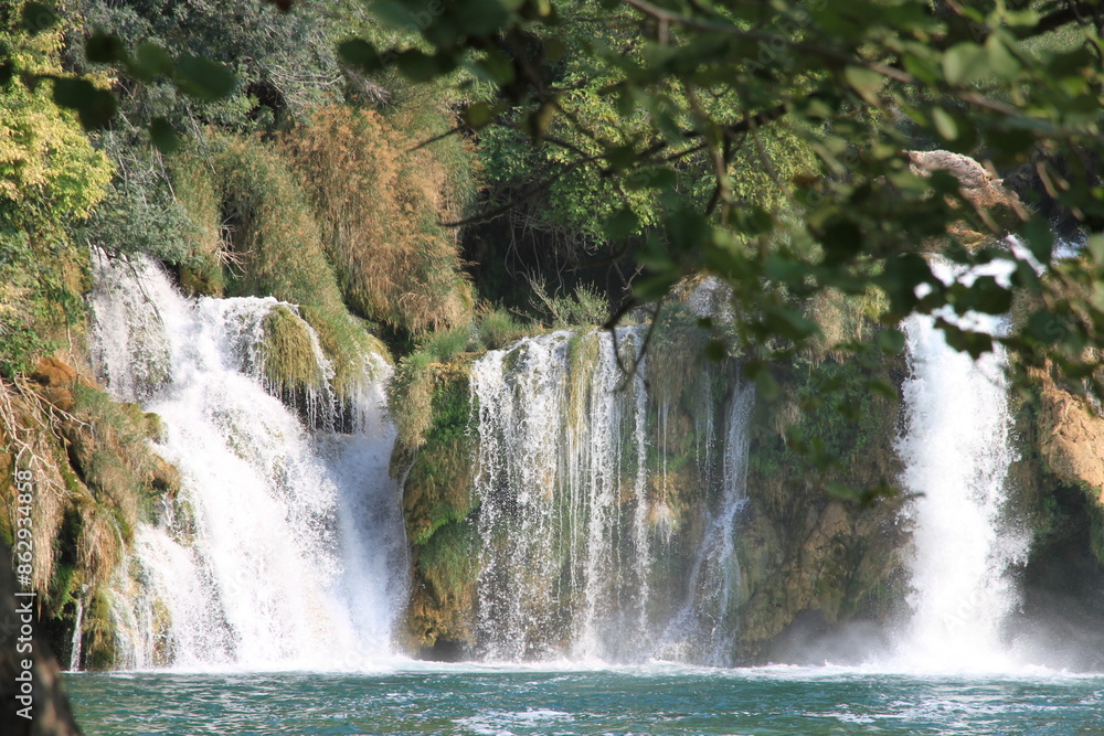 Fototapeta premium Wasserfall groß