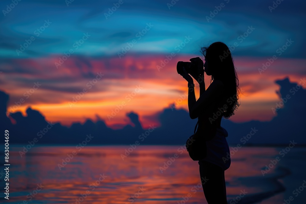 Fototapeta premium The Silhoutte of woman Photographer