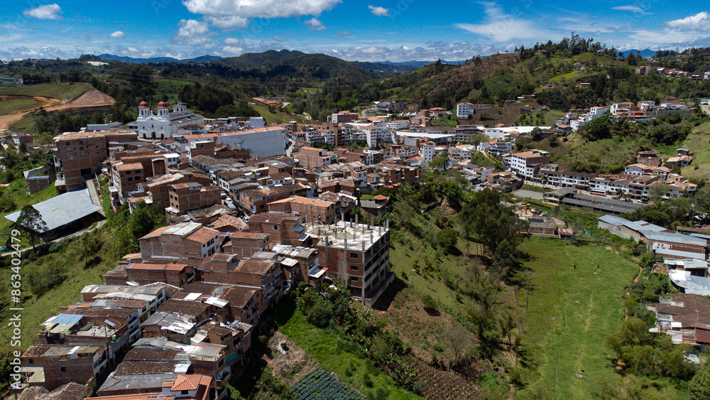 Fototapeta premium San Vicente Ferrer, Antioquia - Colombia. April 24, 2024. Its headwaters are 48 kilometers from the city of Medellin, Panoramic shot with a drone.