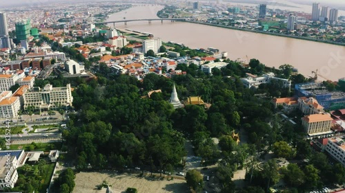 Wat Phnom Central Roundabout in Phnom Penh City Cambodia, Biggest roundabout, with view of River and Chroy Chongva