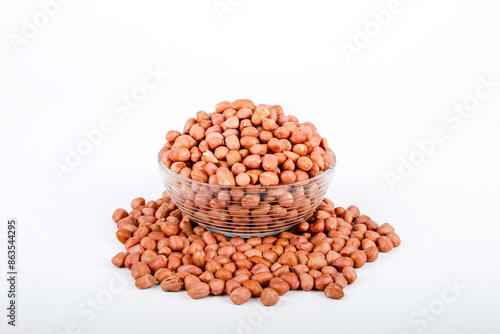 Healthy Groundnuts Snack: Nutrient-rich groundnuts offer a satisfying crunch and are packed with protein and essential nutrients.
