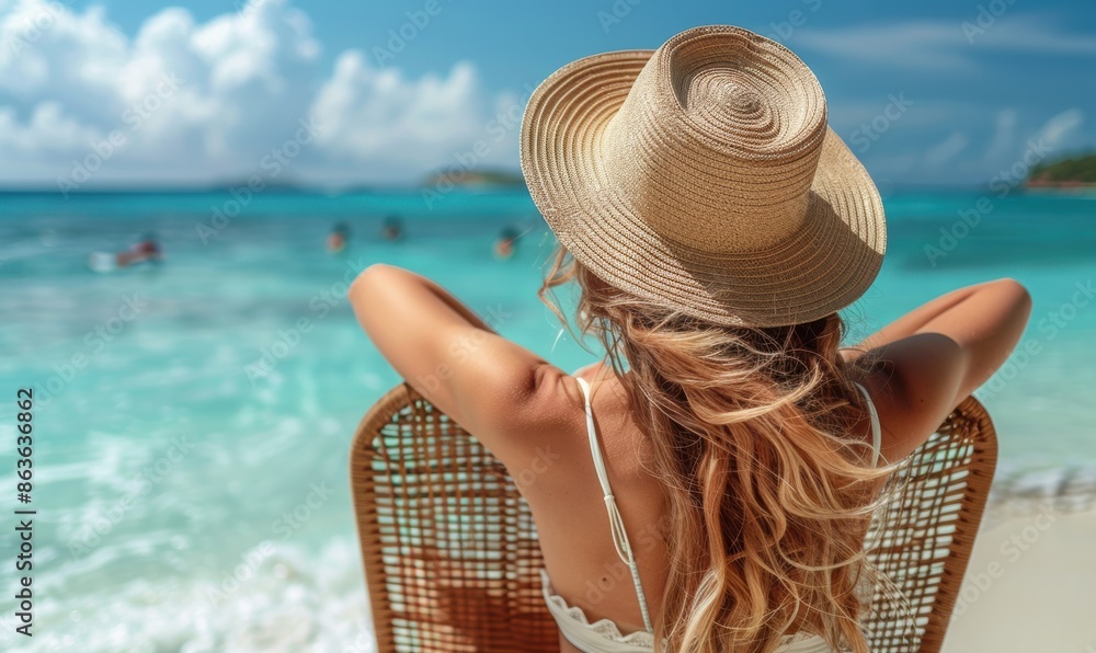 Φωτογραφία happy woman enjoying beach relaxing joyful in summer by tropical blue water