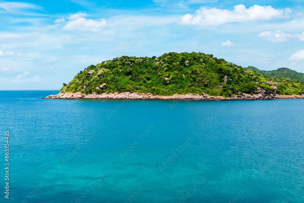 Fototapeta premium island and ocean background