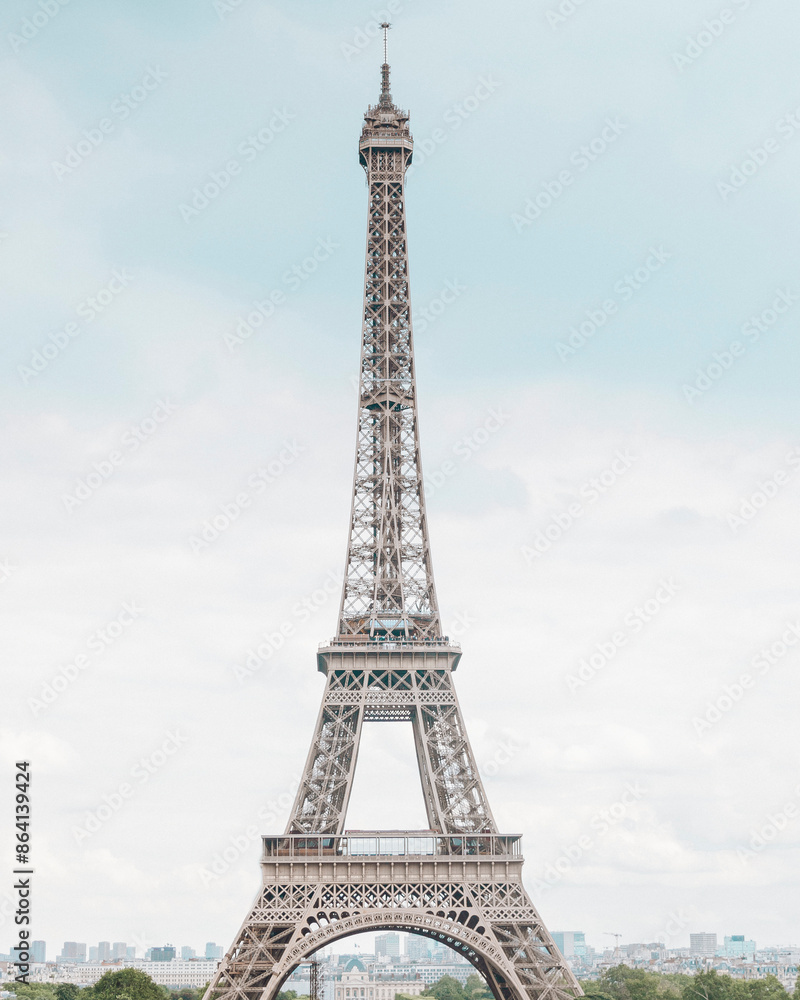 Eiffel Tower in Paris, France Eiffel Tower in Paris, France